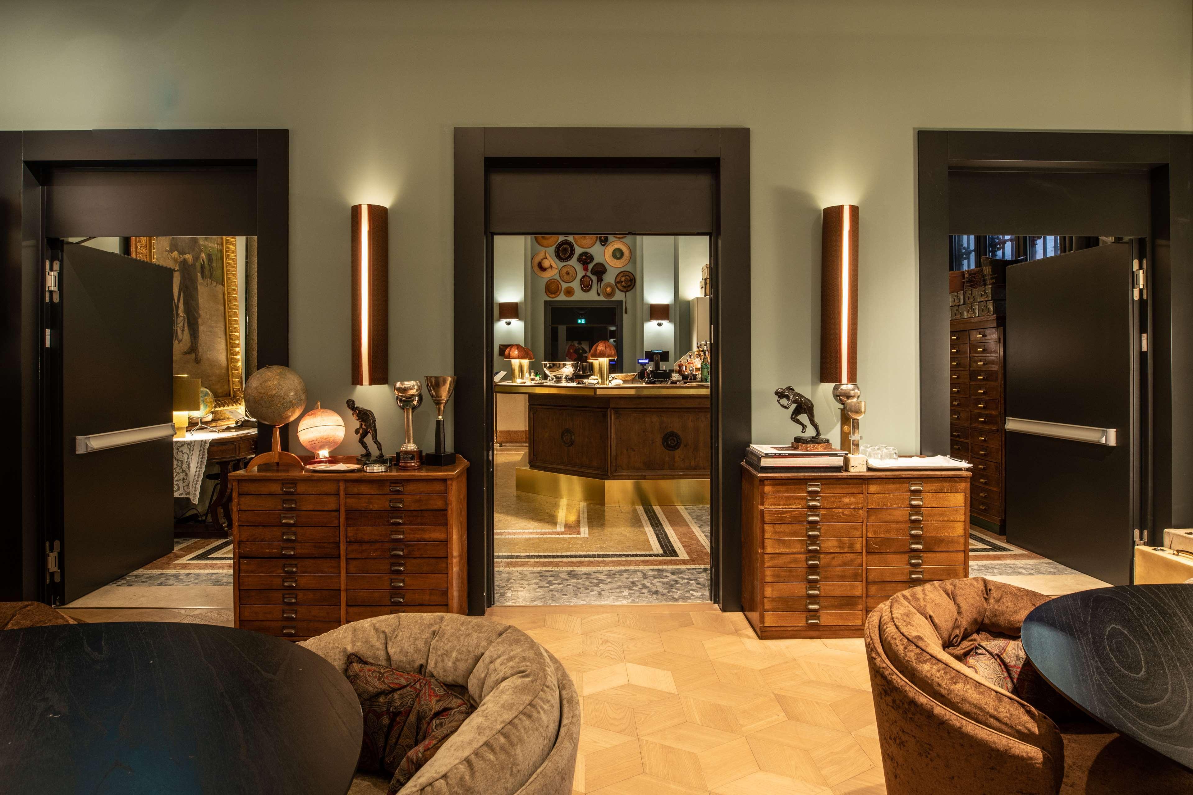Radisson Collection Hotel, Palazzo Touring Club Мілан Екстер'єр фото The interior of the store