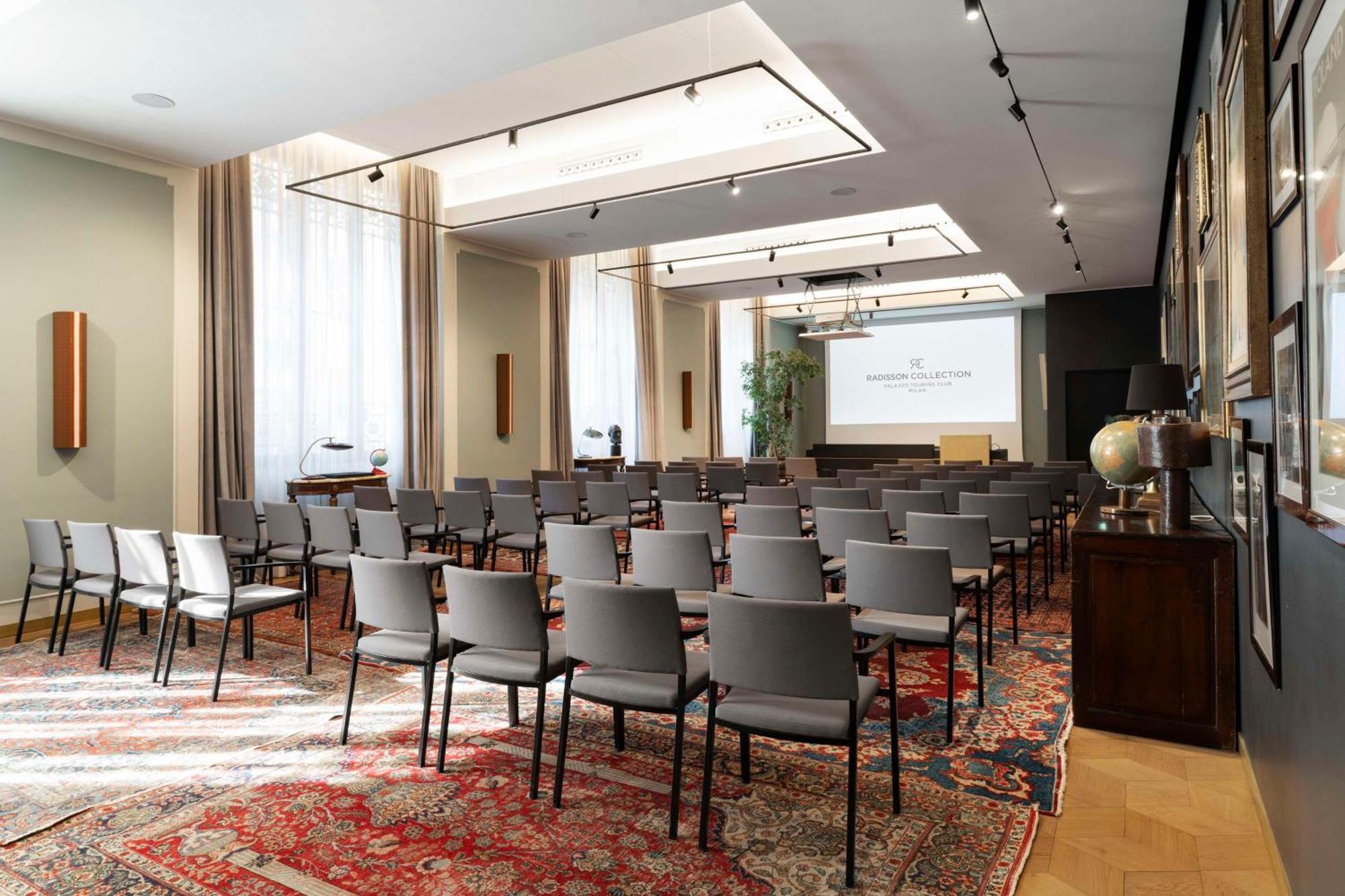 Radisson Collection Hotel, Palazzo Touring Club Мілан Екстер'єр фото